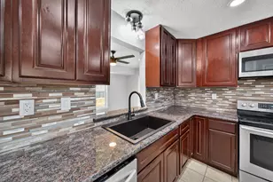 6855 Richwood Rd, Houston, TX 77087 - Photo 14