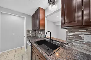 6855 Richwood Rd, Houston, TX 77087 - Photo 16
