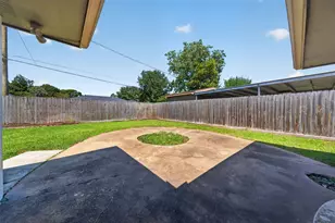 6855 Richwood Rd, Houston, TX 77087 - Photo 32