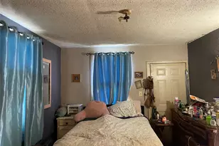 1307 34th St, Galveston, TX 77550 - Photo 8