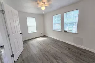 6914 Gonzales St, Houston, TX 77020 - Photo 4