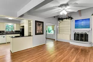 26702 Maplewood Dr, Spring, TX 77386 - Photo 10
