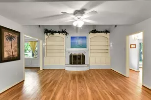 26702 Maplewood Dr, Spring, TX 77386 - Photo 6