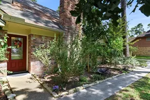 26702 Maplewood Dr, Spring, TX 77386 - Photo 16