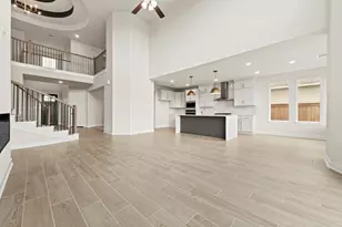 841 Caballos Dr, League City, TX 77546 - Photo 4