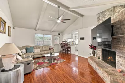 12318 Vanderheath Drive, Houston, TX 77031 - Photo 8