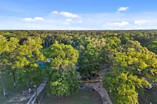 461 Trails End Dr, Cleveland, TX 77328 - Photo 22