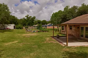 3979 County Rd 962B, Alvin, TX 77511 - Photo 30