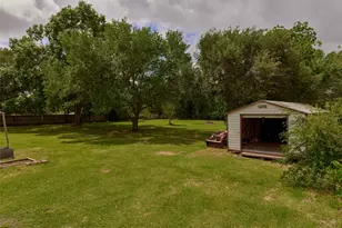3979 County Rd 962B, Alvin, TX 77511 - Photo 36