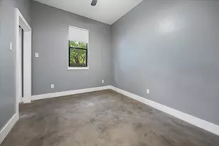 732 Ruthven St, Houston, TX 77019 - Photo 14