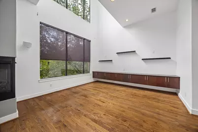 732 Ruthven Street, Houston, TX 77019 - Photo 2