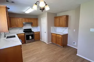 16118 Cypress Valley Dr, Cypress, TX 77429 - Photo 8