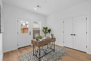 4750 Martin Hill St, Houston, TX 77018 - Photo 6