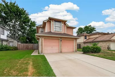 810 Derby Lane, Missouri City, TX 77489 - Photo 2