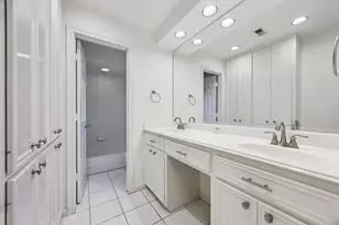 13630 Queensbury Ln, Houston, TX 77079 - Photo 24