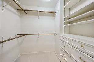 13630 Queensbury Ln, Houston, TX 77079 - Photo 18