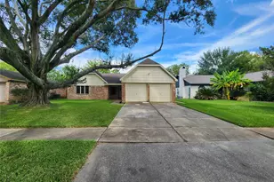 2314 Stillmeadow Dr, Missouri City, TX 77489 - Photo 2