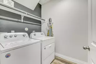 9239 Brunel Ln, Houston, TX 77044 - Photo 34