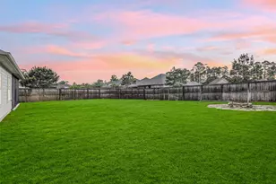 9239 Brunel Ln, Houston, TX 77044 - Photo 38