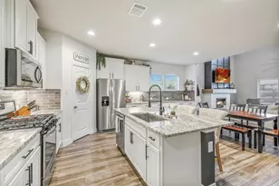 9239 Brunel Ln, Houston, TX 77044 - Photo 14