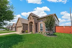 1914 Walnut Green Cir, Rosenberg, TX 77471 - Photo 2