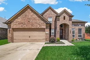 1914 Walnut Green Cir, Rosenberg, TX 77471 - Photo 1