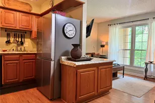 1311 Antoine Dr, Houston, TX 77055 - Photo 4