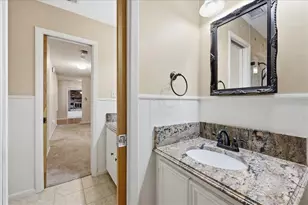 1016 S 27th St, Nederland, TX 77627 - Photo 10