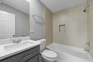 2431 Bay Oaks Harbor Dr, Baytown, TX 77523 - Photo 24