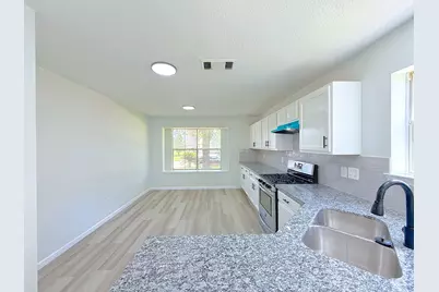 14638 Presidents Drive W, Houston, TX 77047 - Photo 10