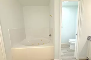 14638 President's Dr W, Houston, TX 77047 - Photo 22