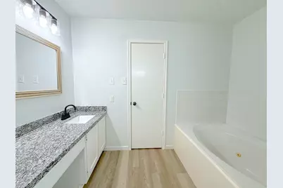 14638 Presidents Drive W, Houston, TX 77047 - Photo 20