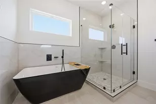 5319 Bacher St, Houston, TX 77028 - Photo 12