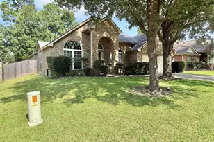 1907 Tavish Ln, Conroe, TX 77301 - Photo 2