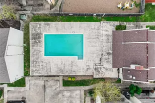 10075 Westpark Dr, Houston, TX 77042 - Photo 24