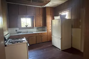 1302 19th St, Hempstead, TX 77445 - Photo 10