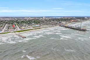 2909 Avenue R, Galveston, TX 77550 - Photo 44