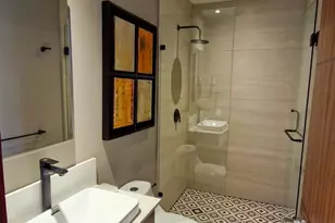 Habitat Residences, Los Angeles, CA - Photo 12