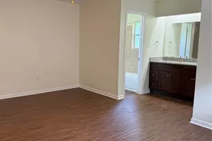 17514 Heritage Cove Dr, Webster, TX 77598 - Photo 10