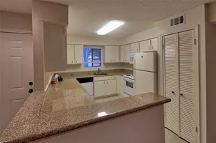 12100 Melville, Montgomery, TX 77356 - Photo 2