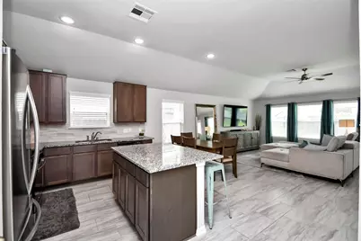 14506 Tundra Swan Drive, Houston, TX 77049 - Photo 4
