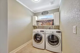 28 Dolphin St, Bayou Vista, TX 77563 - Photo 22