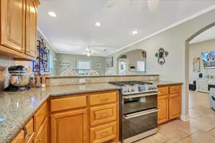 28 Dolphin St, Bayou Vista, TX 77563 - Photo 20