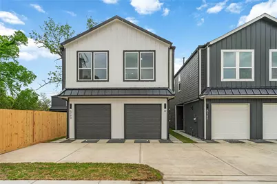 760 Lucky Street #C/D, Houston, TX 77088 - Photo 2