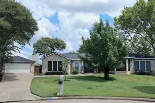 5425 Lazy Ct, Willis, TX 77318 - Photo 1