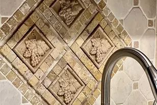 2100 Tanglewilde St, Houston, TX 77063 - Photo 16