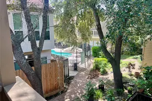 2100 Tanglewilde St, Houston, TX 77063 - Photo 4