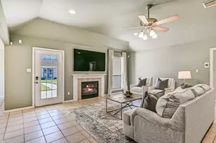 304 Chester Dr, Friendswood, TX 77546 - Photo 30