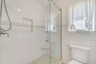 304 Chester Dr, Friendswood, TX 77546 - Photo 28