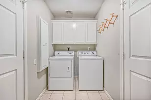 304 Chester Dr, Friendswood, TX 77546 - Photo 40